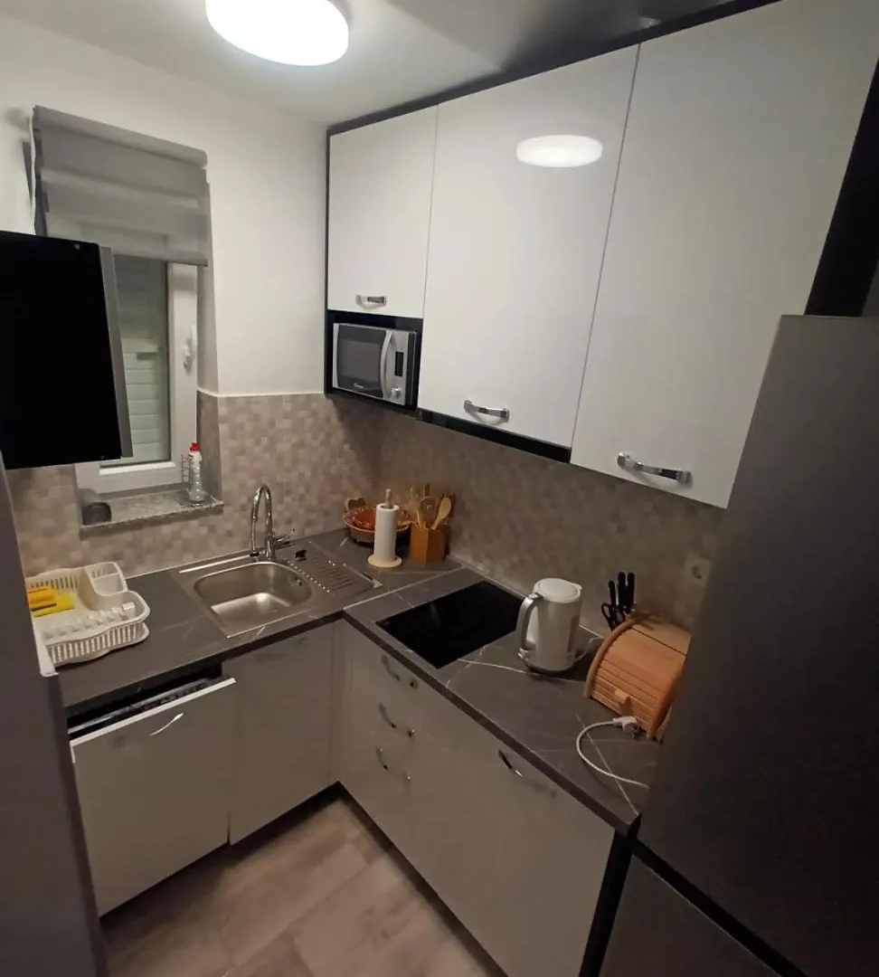 Apartment Apartmani Lucija Povljana