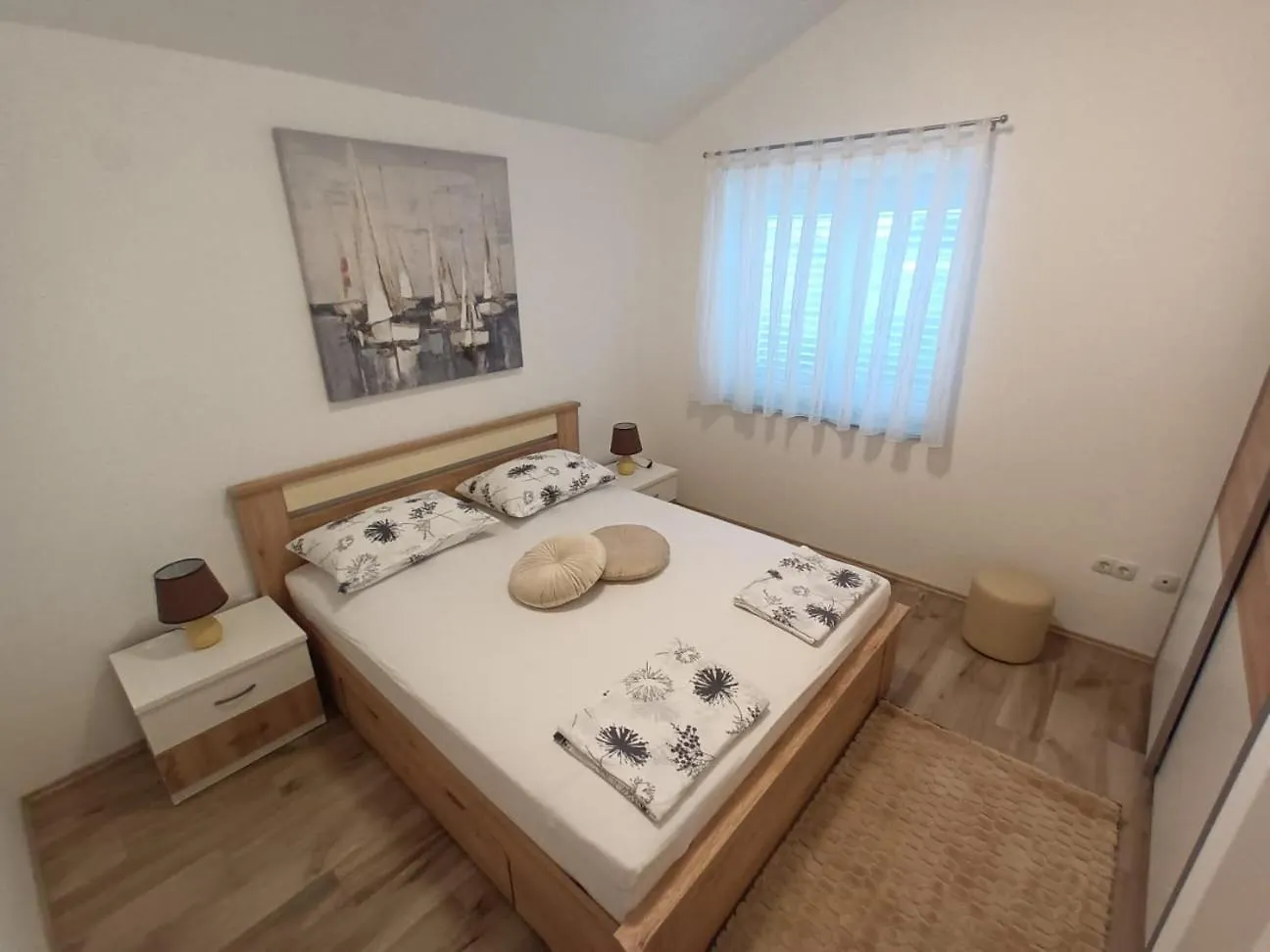 Apartmani Lucija Povljana Croatia