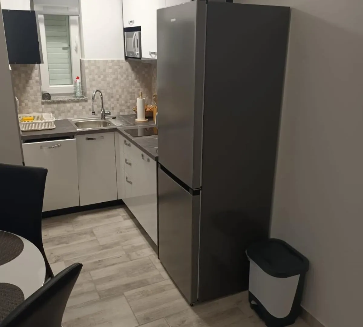 Apartmani Lucija Povljana
